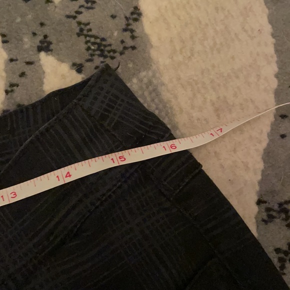 WALKING/GOLF SHORTS *PICK 2 FOR $20* - Picture 6 of 7